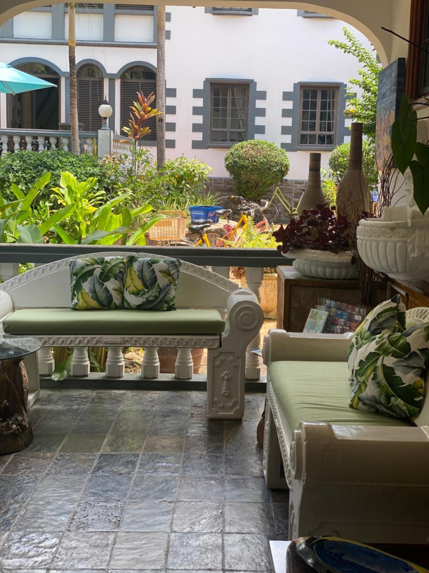 Hotel Chateau St Cloud La Digue Exterior photo
